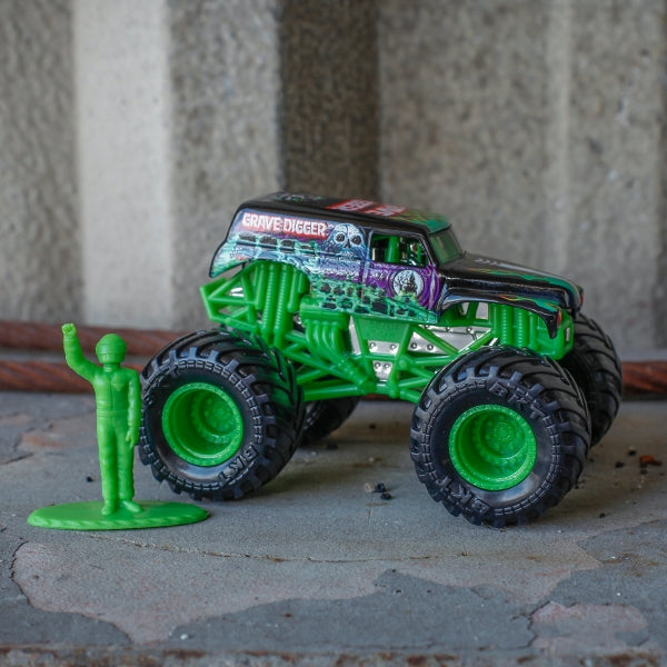 1:64 Grave Digger Legacy Truck - Series 1