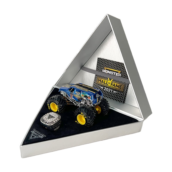 Limited Edition 1:64 Class of 2021 Hall of Fame Exclusive Truck