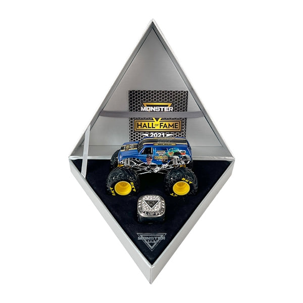Limited Edition 1:64 Class of 2021 Hall of Fame Exclusive Truck