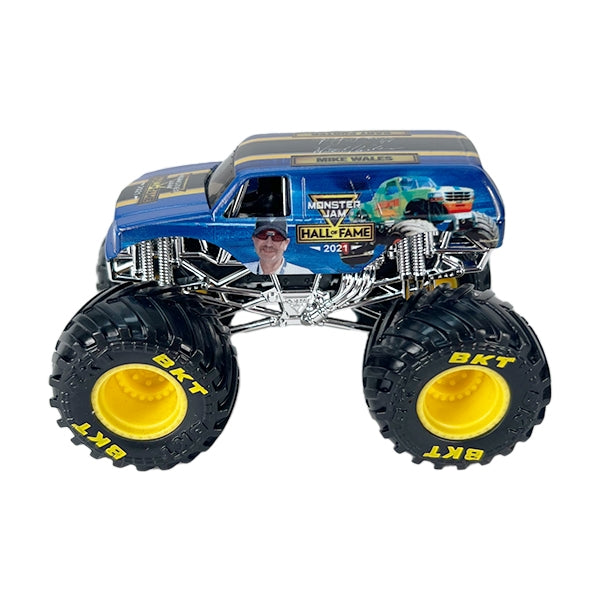Limited Edition 1:64 Class of 2021 Hall of Fame Exclusive Truck
