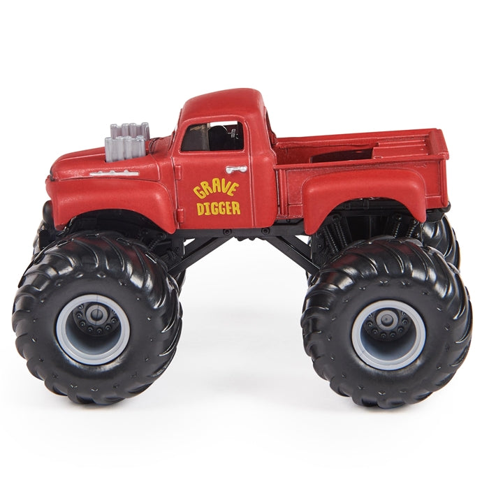 1:64 El Toro Loco VS Grave Digger Primer Mix 26