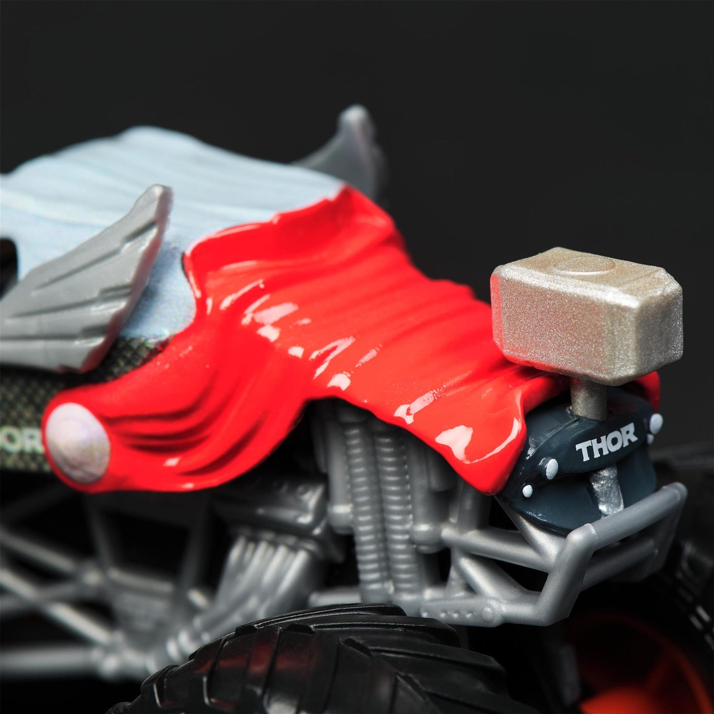 1:64 Thanos vs. Thor - Marvel Monster Jam Duos - Series 3
