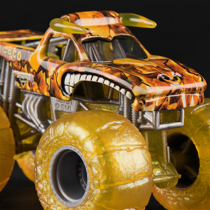 1:64 El Toro Loco - Legacy Truck - Series 42