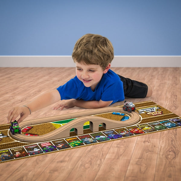 Monster Jam Truckin Pals Starter Set