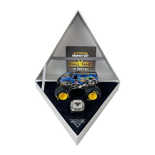 Limited Edition 1:64 Class of 2021 Hall of Fame Exclusive Truck