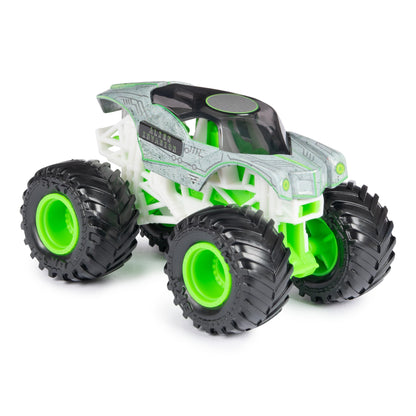 1:64 Alien Invasion - Steel Reveal - Series 31