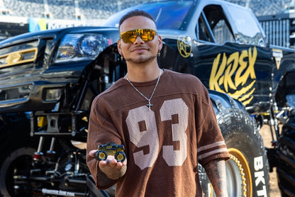 1:64 Kane Brown - Arena Favorite - Series 41